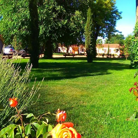 La Aldea Colorada Casa de Campo *